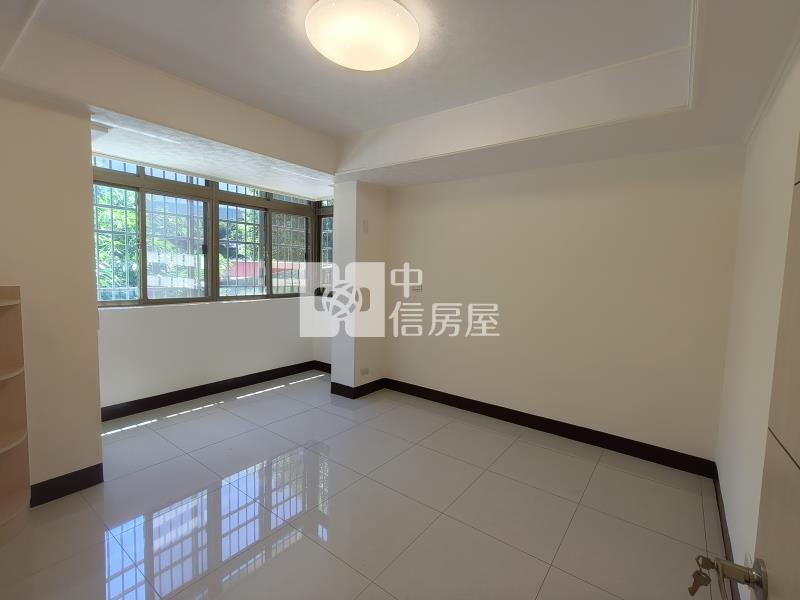忠福全新整理電梯美3房房屋室內格局與周邊環境