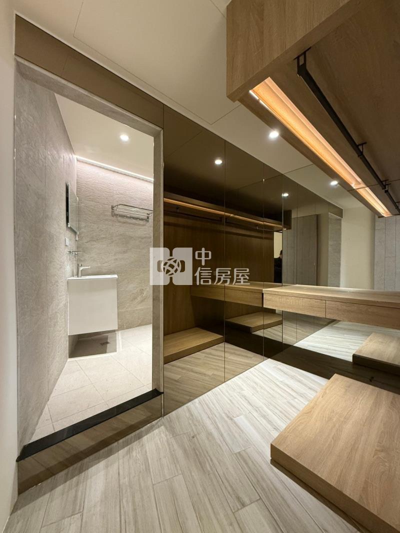 稀有大面寬孝親房美透天房屋室內格局與周邊環境