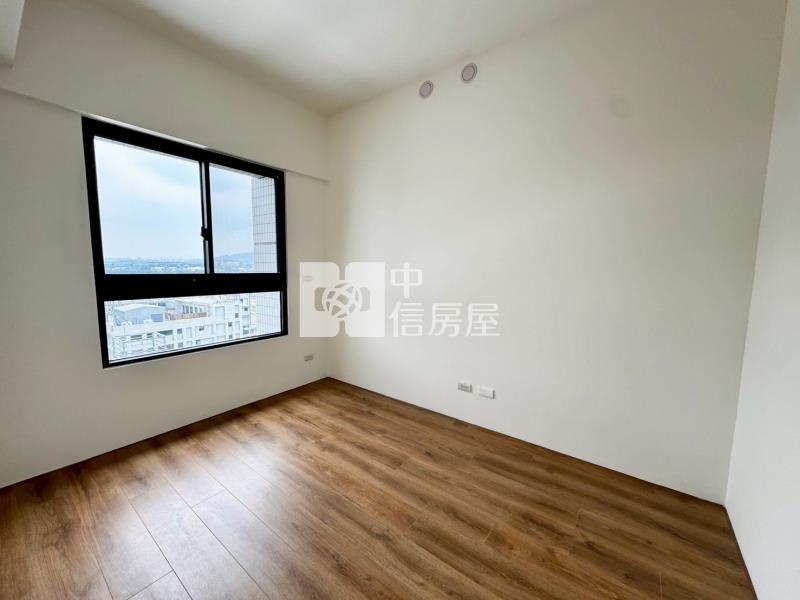 U雋視野三房平車房屋室內格局與周邊環境