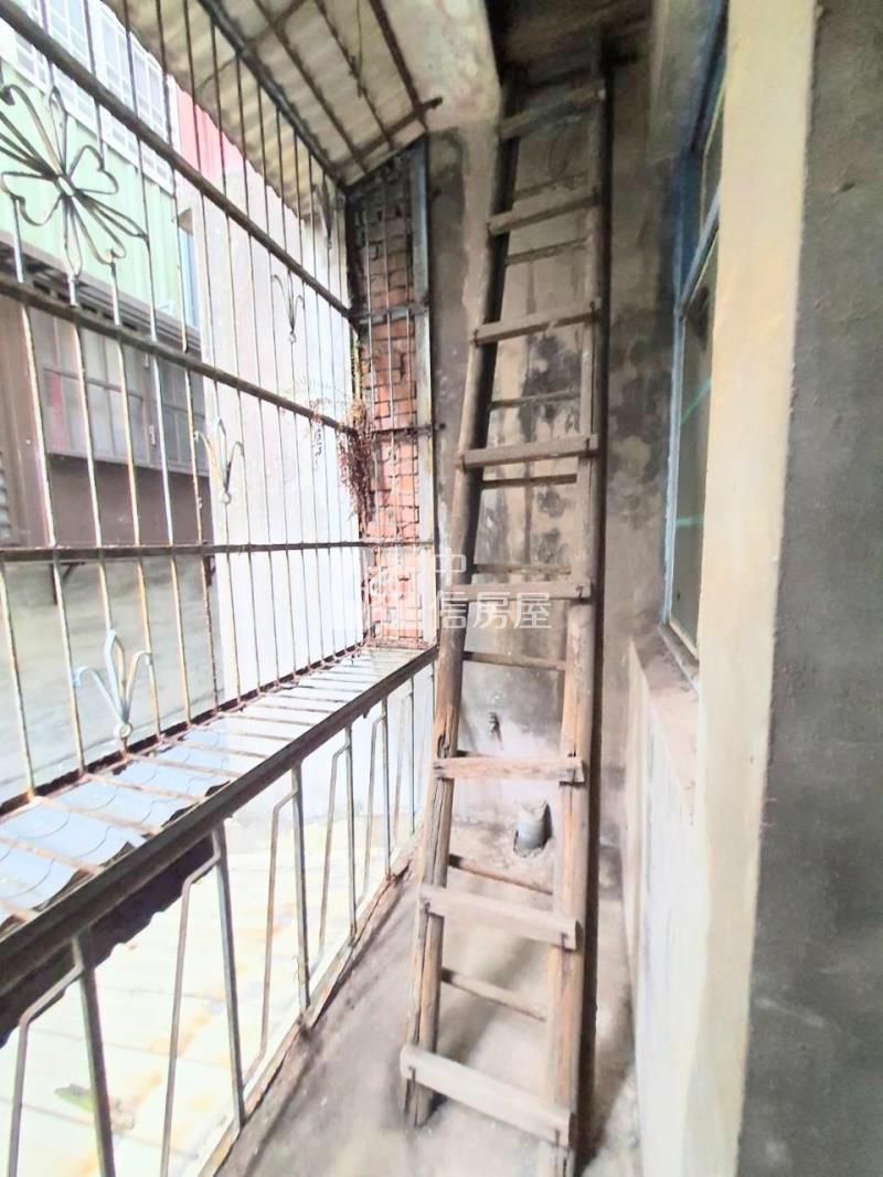 聯和街便宜透天房屋室內格局與周邊環境