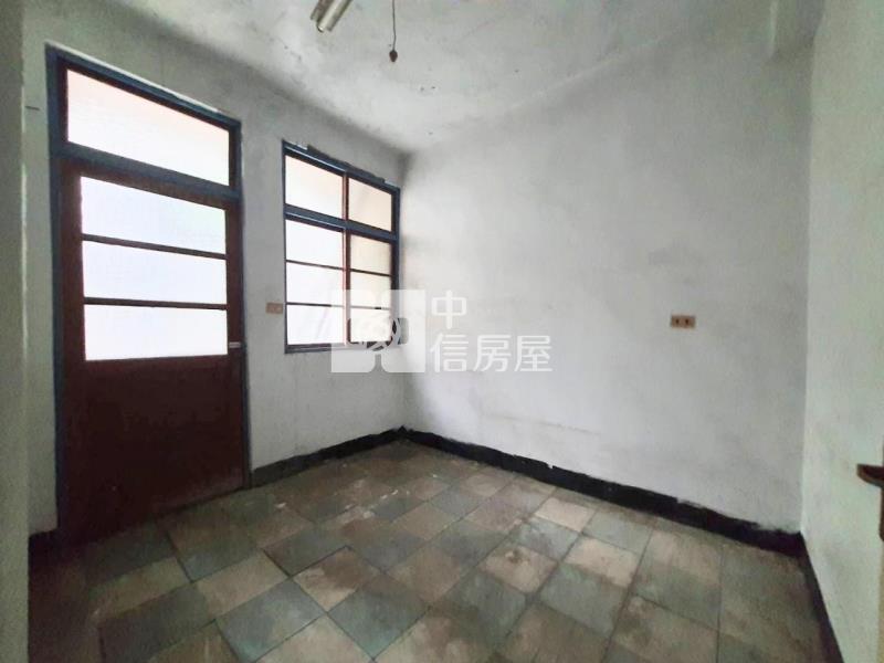 聯和街便宜透天房屋室內格局與周邊環境