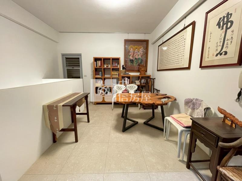 登輝路店面別墅房屋室內格局與周邊環境