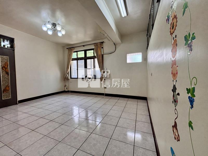 尚順大坪數美寓房屋室內格局與周邊環境