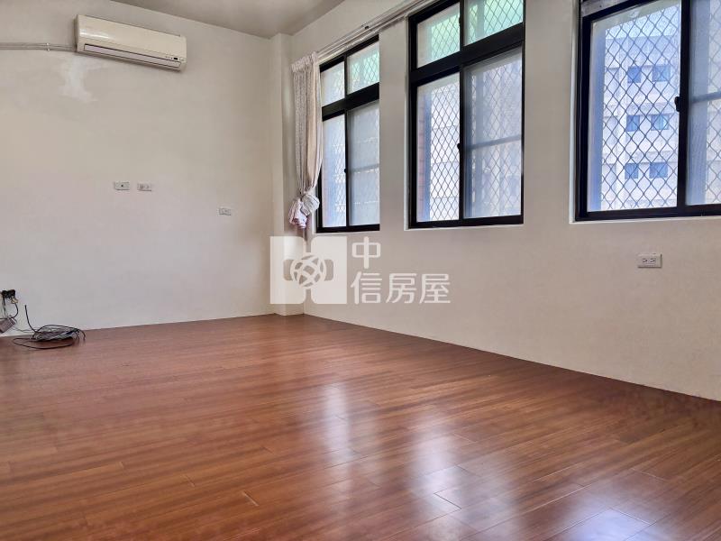 尚順大坪數美寓房屋室內格局與周邊環境