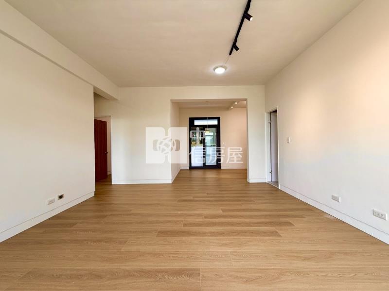 勤益科大.面公園3房樹海戶房屋室內格局與周邊環境