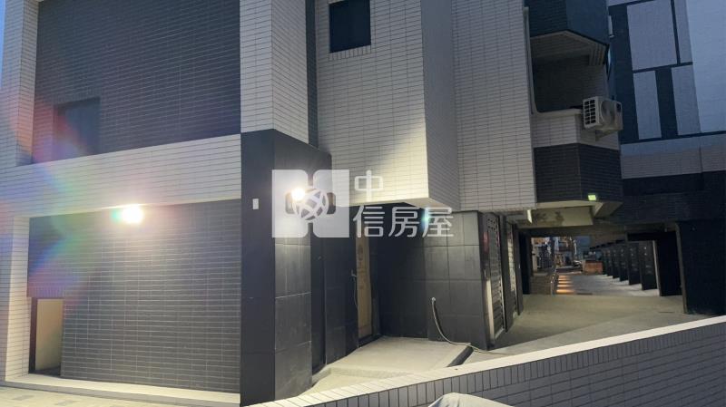 善化台鐵下全新包租公電梯別墅房屋室內格局與周邊環境