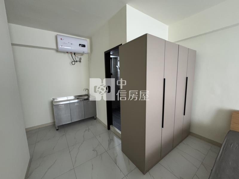 善化台鐵下全新包租公電梯別墅房屋室內格局與周邊環境
