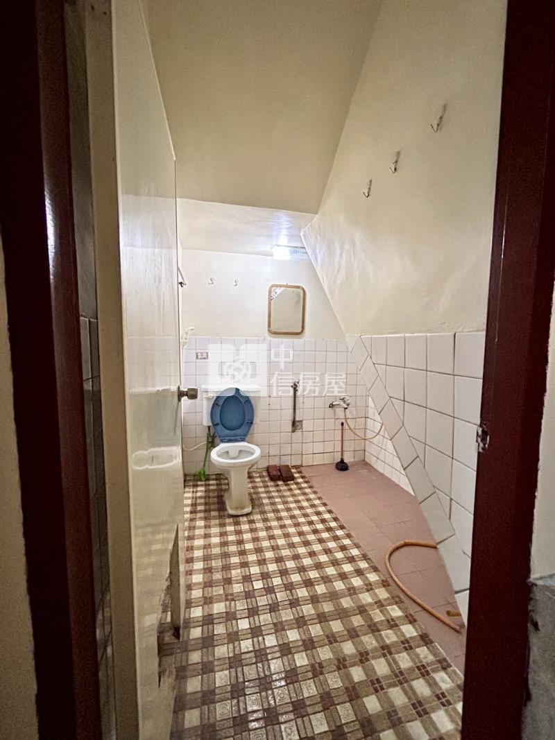 斗六後站棒球場旁住家房屋室內格局與周邊環境