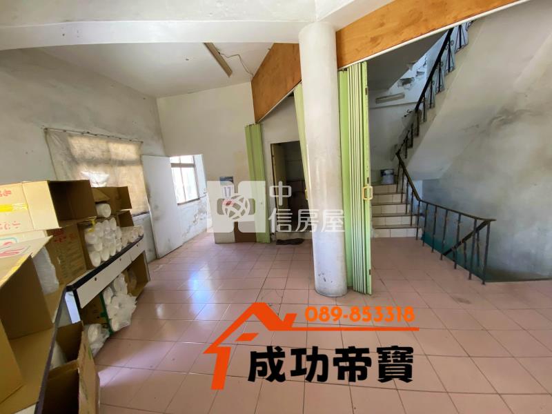 K18-成功三角窗金店房屋室內格局與周邊環境