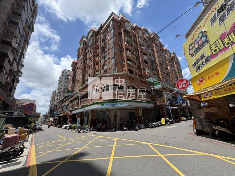 榮興商圈擁抱家園角間店面房屋室內格局與周邊環境