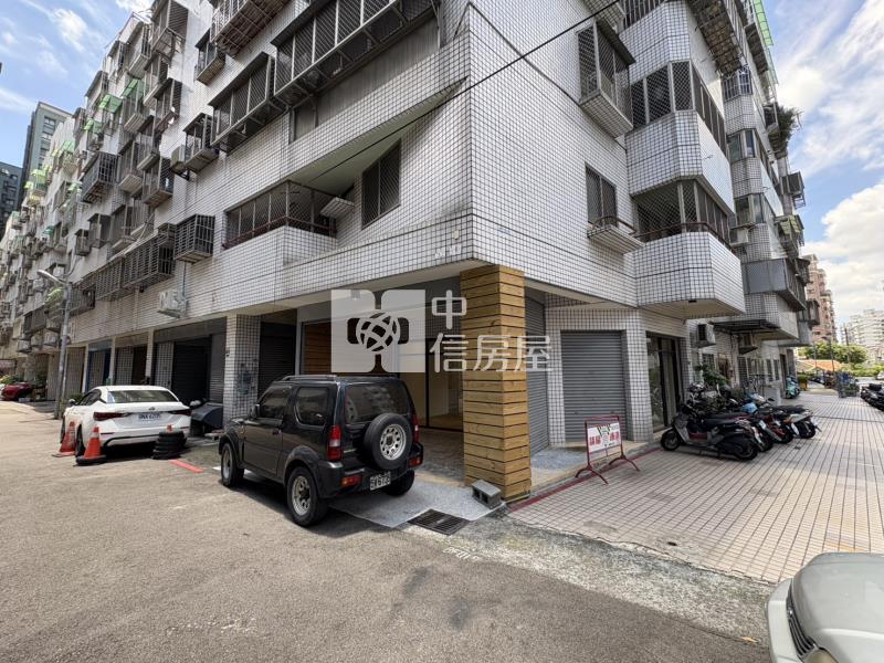 榮興商圈擁抱家園角間店面房屋室內格局與周邊環境