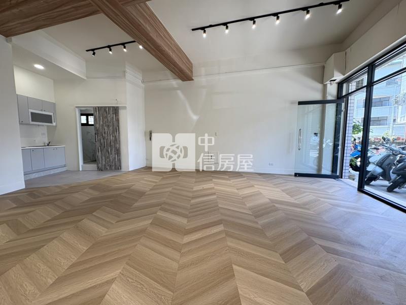 榮興商圈擁抱家園角間店面房屋室內格局與周邊環境