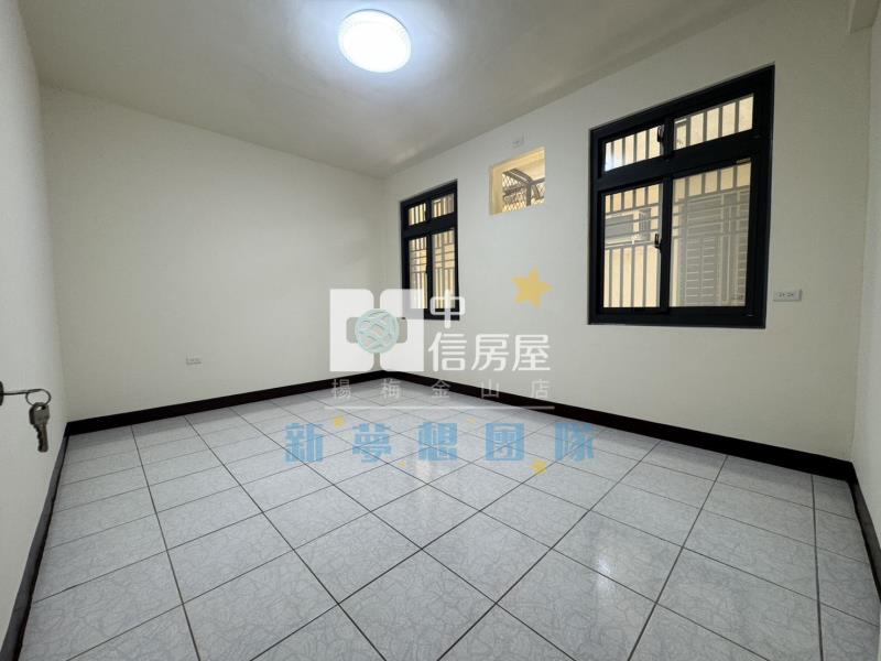 【新夢想】中國科技大學全新整理大面寬透天房屋室內格局與周邊環境