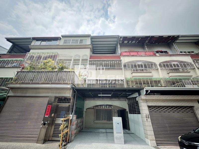 大里塗城商圈車庫別墅房屋室內格局與周邊環境