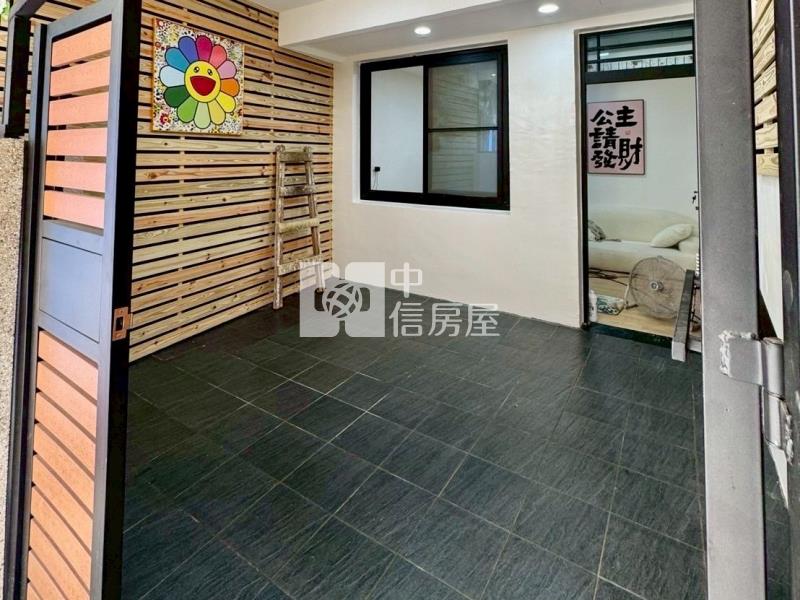 誠品生活商圈裝修1F寓房屋室內格局與周邊環境