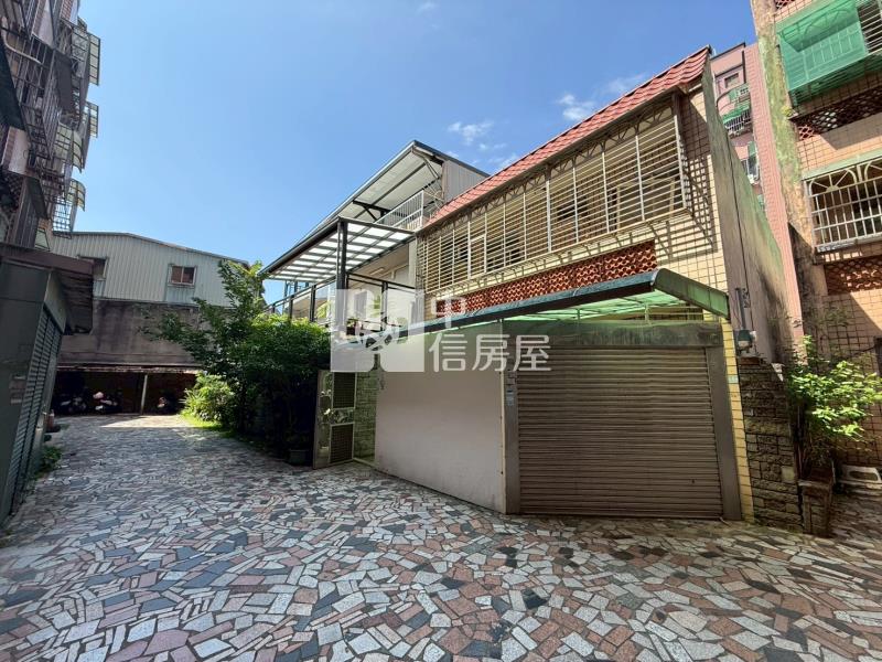 (A)平鎮工業區大地坪透天.前院停車(中信卓越團隊)房屋室內格局與周邊環境