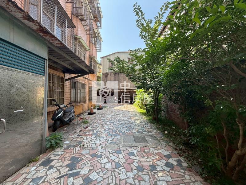 (A)平鎮工業區大地坪透天.前院停車(中信卓越團隊)房屋室內格局與周邊環境