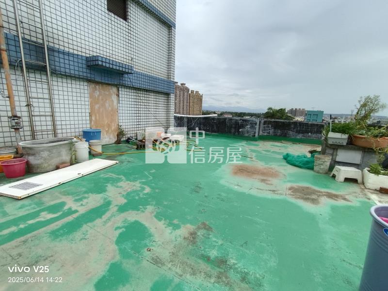 中壢家樂福超值三房車租車位房屋室內格局與周邊環境