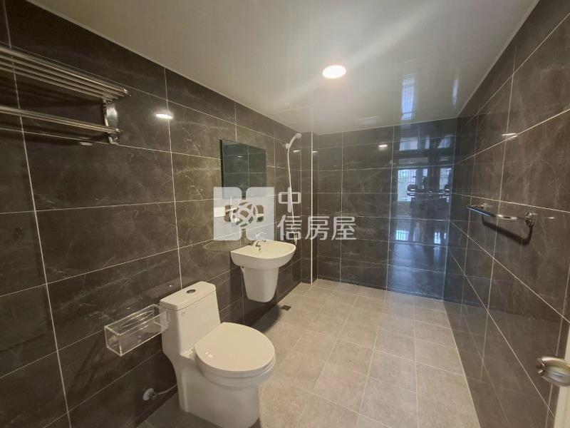 中央公園時尚溫馨四房房屋室內格局與周邊環境