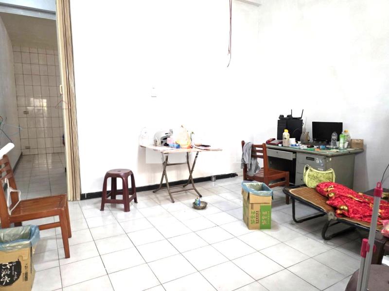 【奔馳】大園~近61快速道路透天房屋室內格局與周邊環境