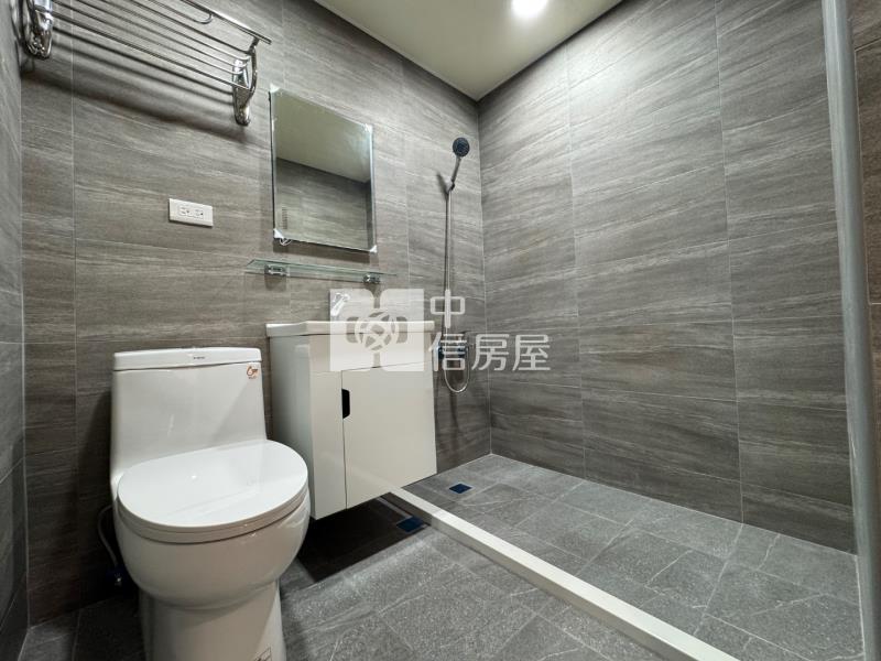 羅丹一期整新景觀三房車房屋室內格局與周邊環境