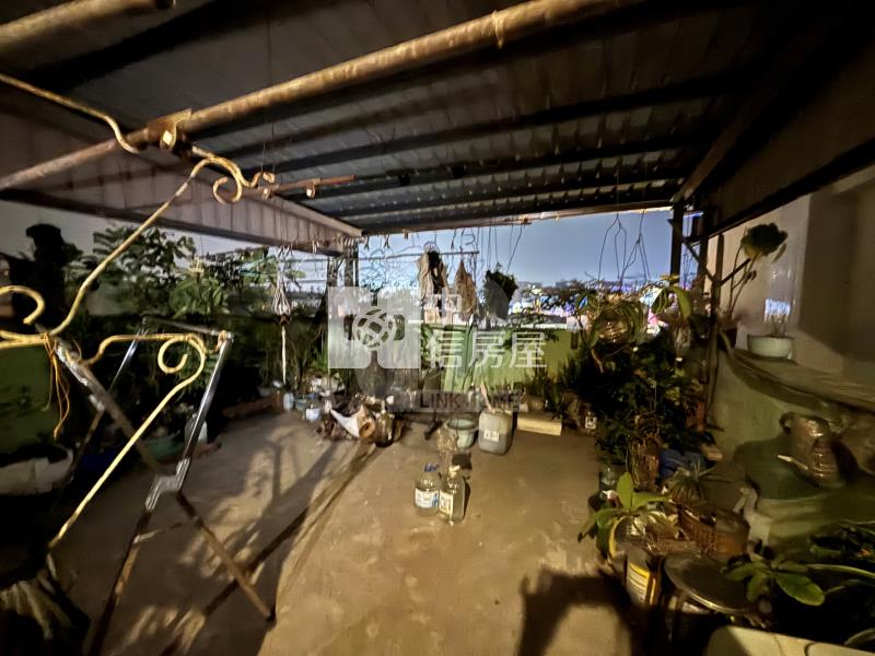 屏東房屋-千禧公園黃金透天房屋室內格局與周邊環境