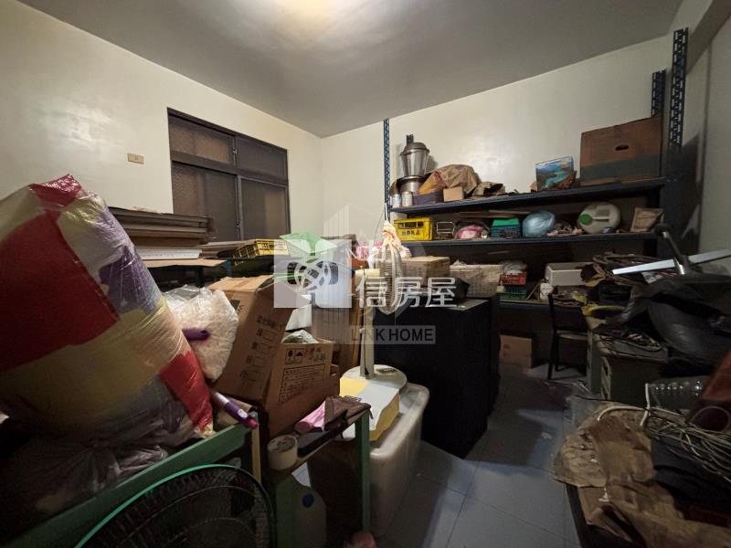 屏東房屋-千禧公園黃金透天房屋室內格局與周邊環境