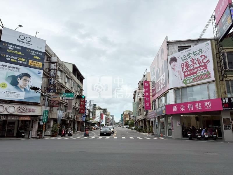誠品碳佐麻里園區旁3樓3房美寓房屋室內格局與周邊環境