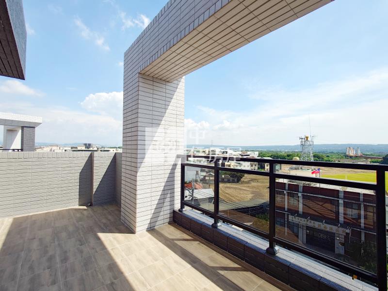 烏日全新店墅B2房屋室內格局與周邊環境