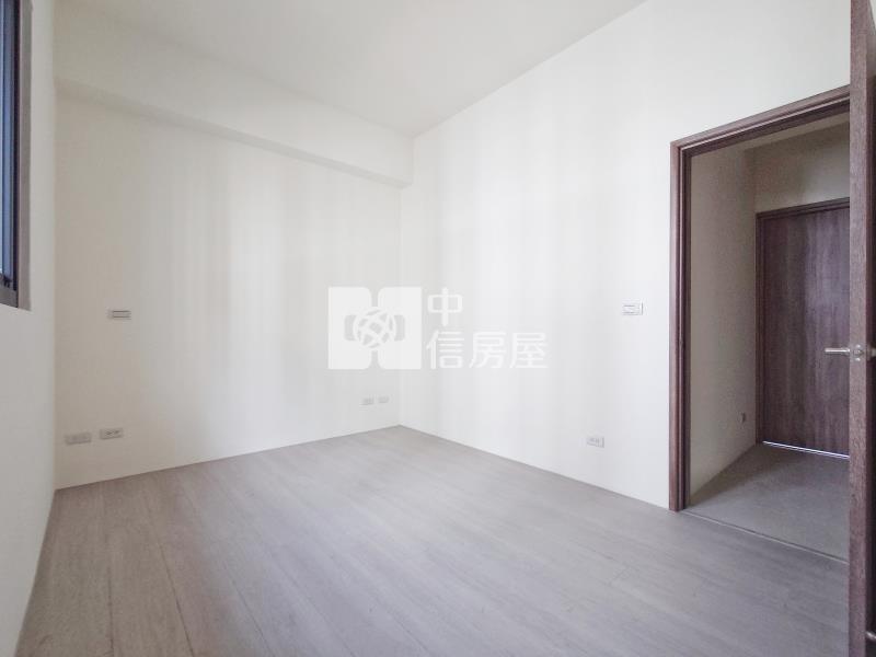 烏日全新店墅B2房屋室內格局與周邊環境
