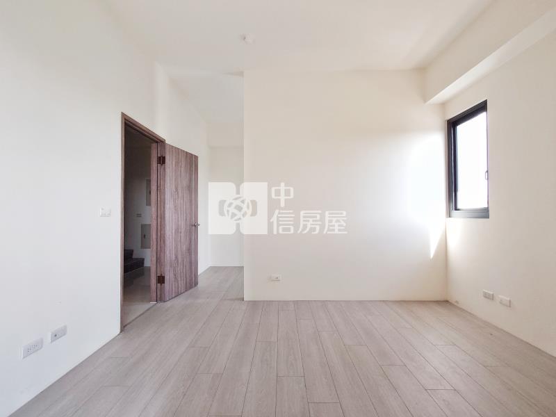 烏日全新店墅S2房屋室內格局與周邊環境