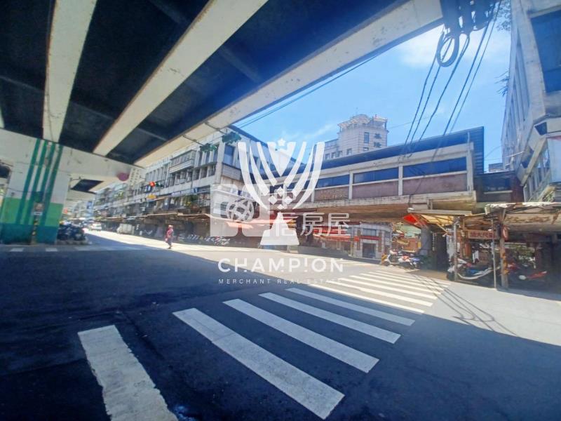 【冠軍】市區近港邊商業珍寶房屋室內格局與周邊環境