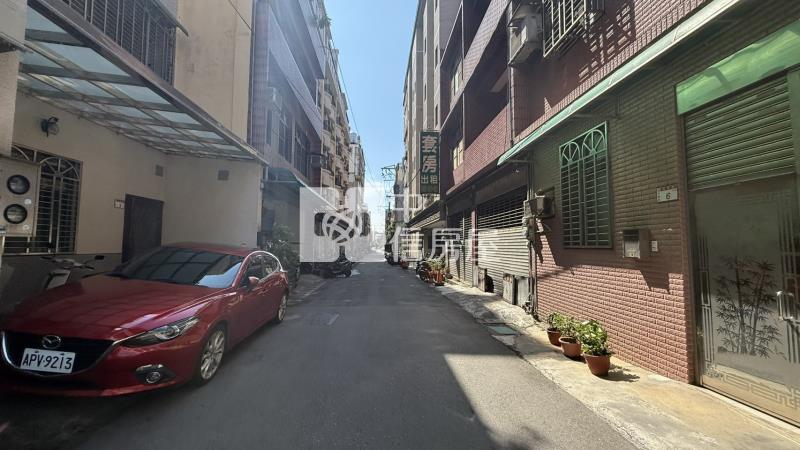 內壢工業區收租大地坪透天房屋室內格局與周邊環境