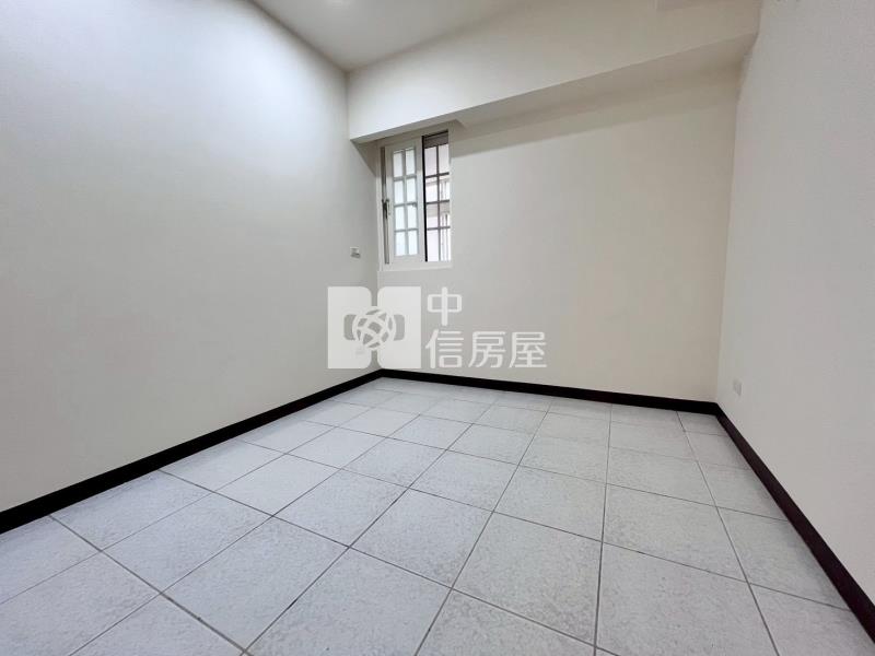 龍崗國小整新美三房房屋室內格局與周邊環境