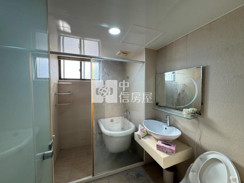 楊梅【國寶江山】低總價|漂亮三房|衛浴開窗|廚具更新房屋室內格局與周邊環境