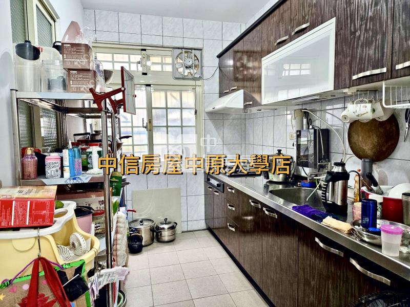 中壢SOGO區公所1+2樓商業店住房屋室內格局與周邊環境