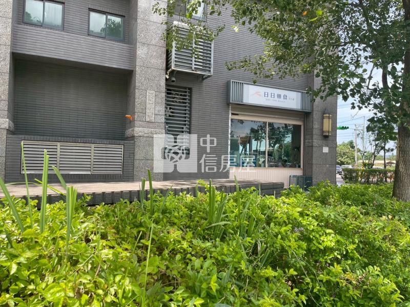 近平鎮火車站三角窗店面房屋室內格局與周邊環境