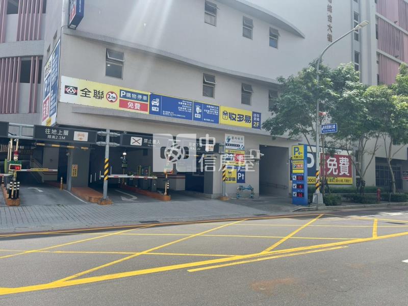 近平鎮火車站三角窗店面房屋室內格局與周邊環境