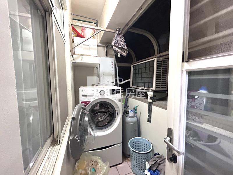 近草漯國小稀有電梯大三房房屋室內格局與周邊環境