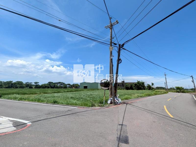 觀音雙面臨路【正大路旁】10米路農地703坪房屋室內格局與周邊環境