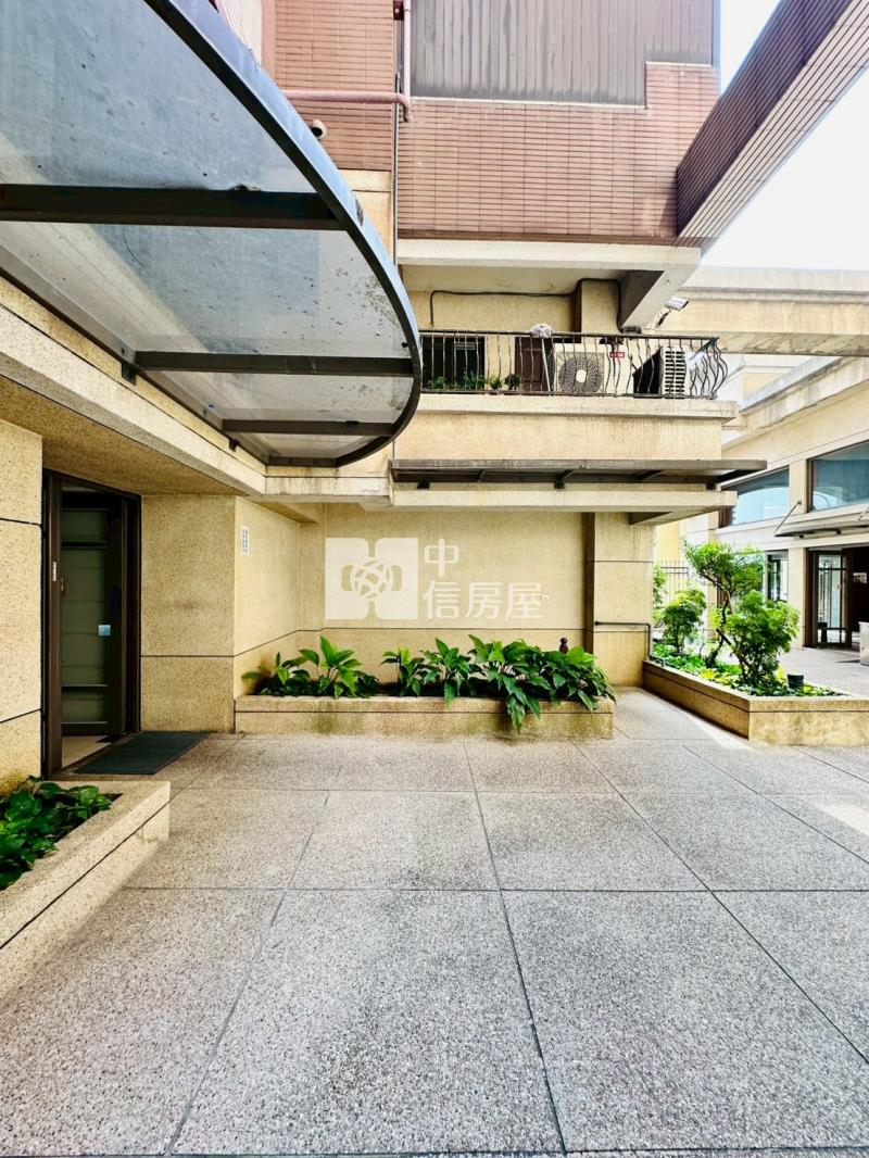 東區旱溪美三房+平車房屋室內格局與周邊環境