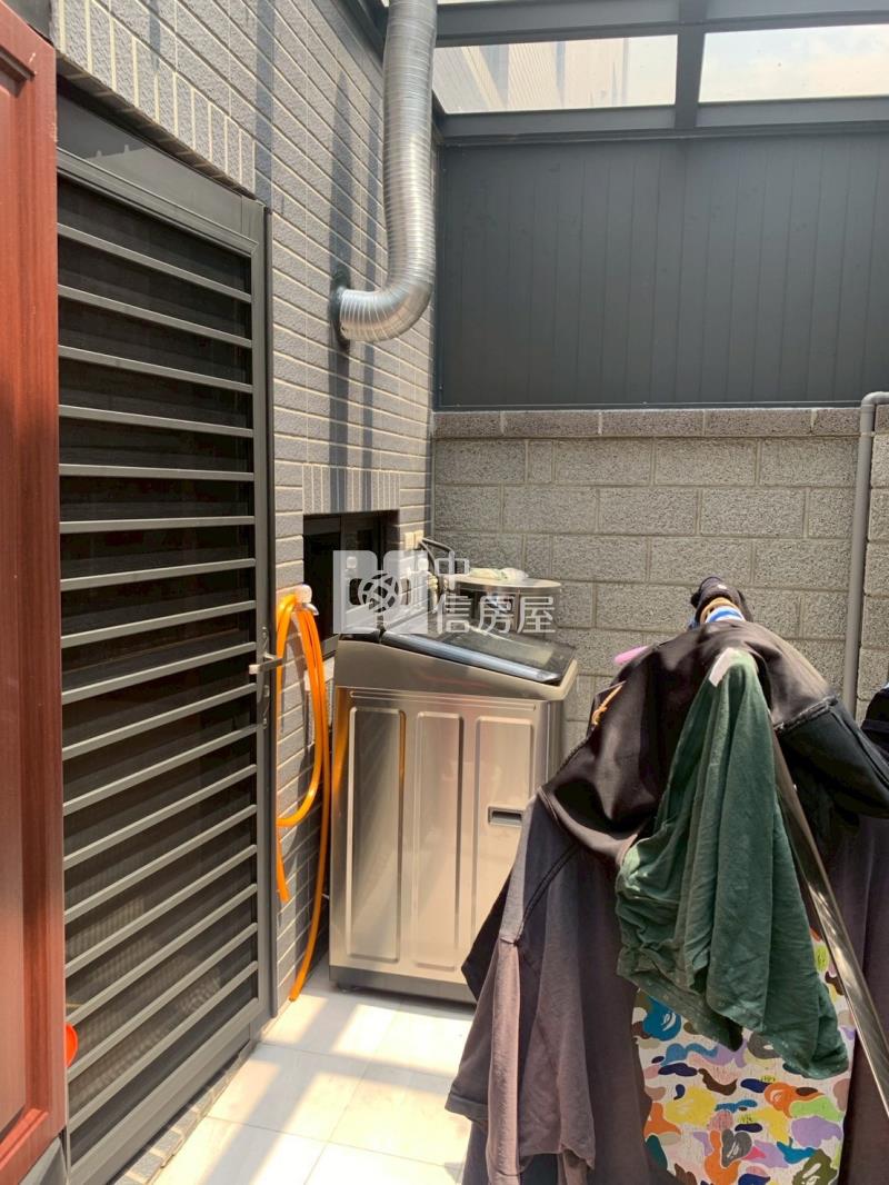 新屋清文路前院雙車電梯透天房屋室內格局與周邊環境