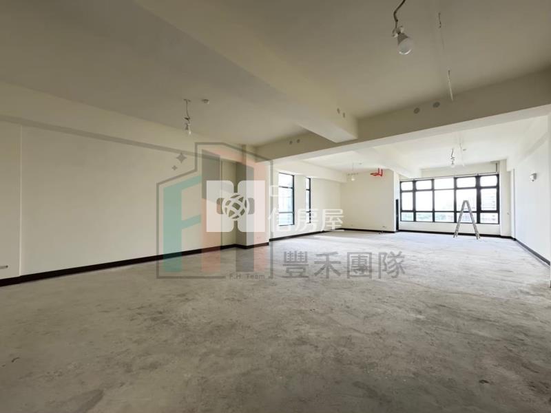 【豐禾】楊梅交流道旁全新立體廠辦房屋室內格局與周邊環境