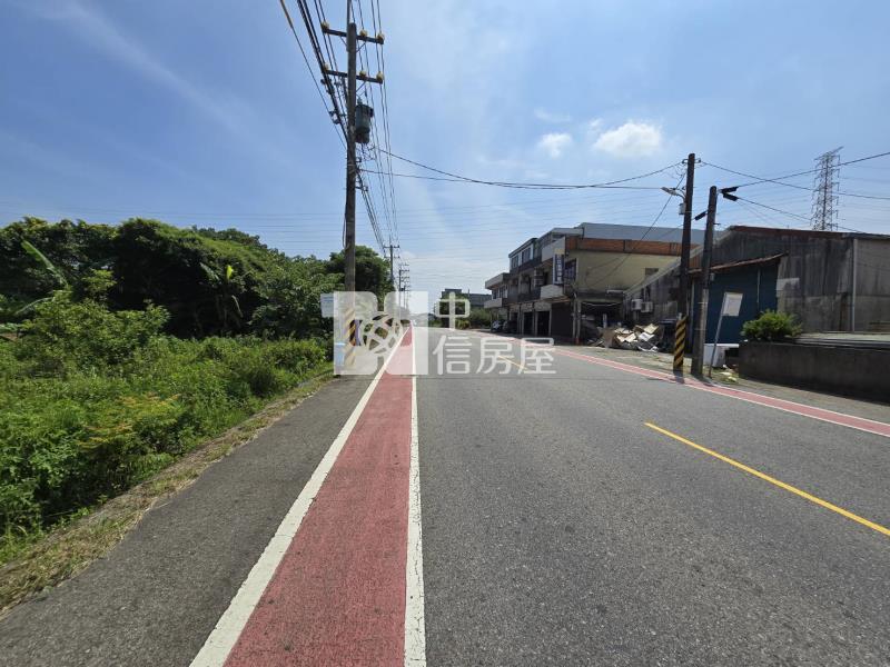 觀音【正新華路旁】16米路美農地269坪房屋室內格局與周邊環境