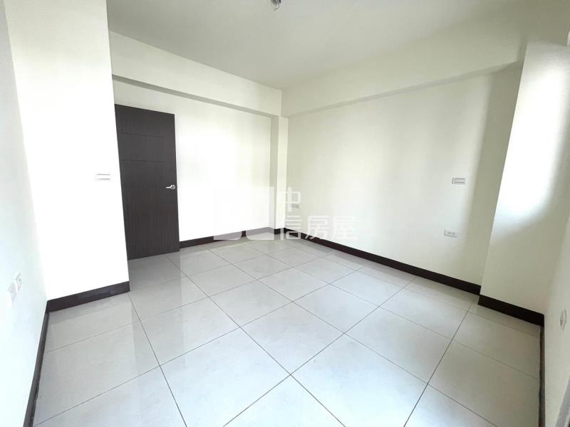 二林全新透天+車位房屋室內格局與周邊環境