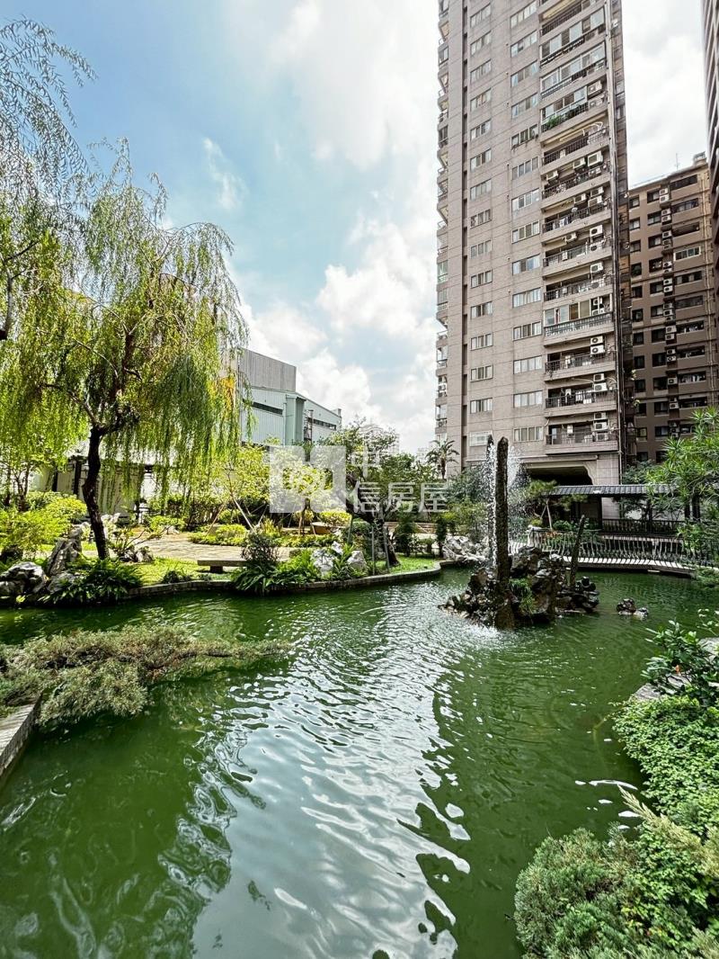 民俗公園挑高樓中樓3房平車房屋室內格局與周邊環境