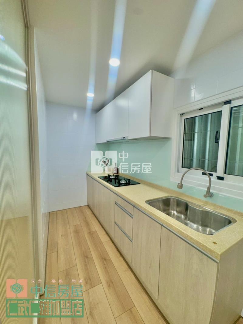 文山特區近鳳山商工公寓一樓房屋室內格局與周邊環境