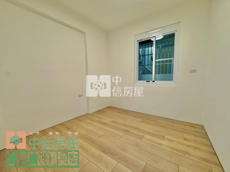 文山特區近鳳山商工公寓一樓房屋室內格局與周邊環境