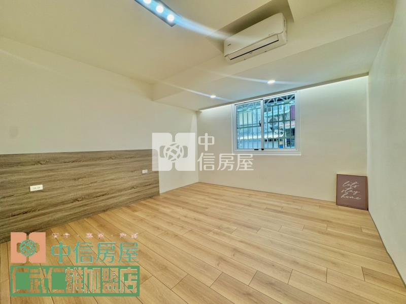 文山特區近鳳山商工公寓一樓房屋室內格局與周邊環境