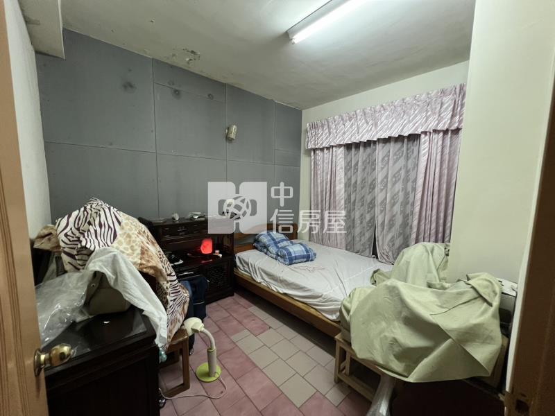 忠孝大地坪透天房屋室內格局與周邊環境